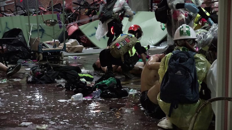 《理大围城》剧照。(台湾国际纪录片影展提供)