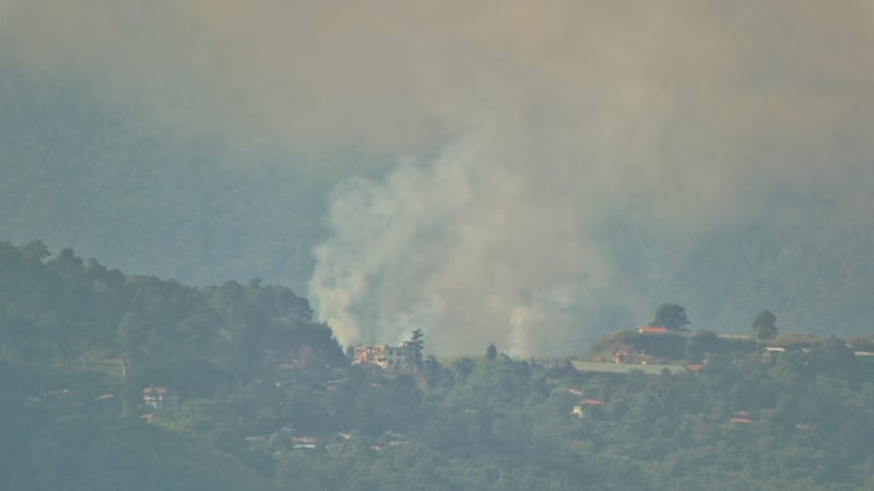 မင်းတပ်မြို့ကို စစ်ကောင်စီတပ်က လေကြောင်းမှ ဗုံးကြဲတိုက်ခိုက်မှုကို ၂၀၂၄ ခုနှစ် နိုဝင်ဘာလ ၃၀ ရက်နေ့က တွေ့ရစဉ်။ ( Ĥkl Mindat Photo)